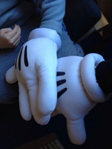 mickey mouse gloves